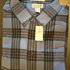 Brand New, Never Worn, New with Tags LL Bean Flannel button down. XXL